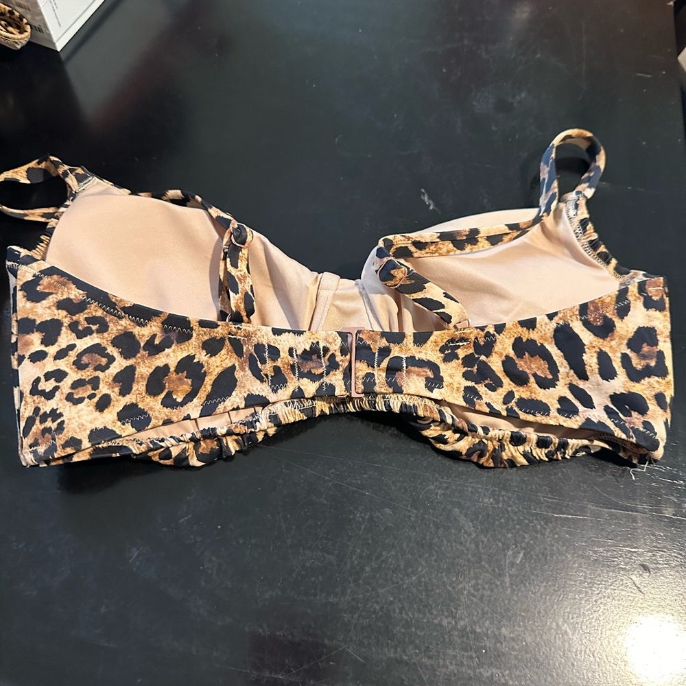 bikini top - Picture 2 of 3